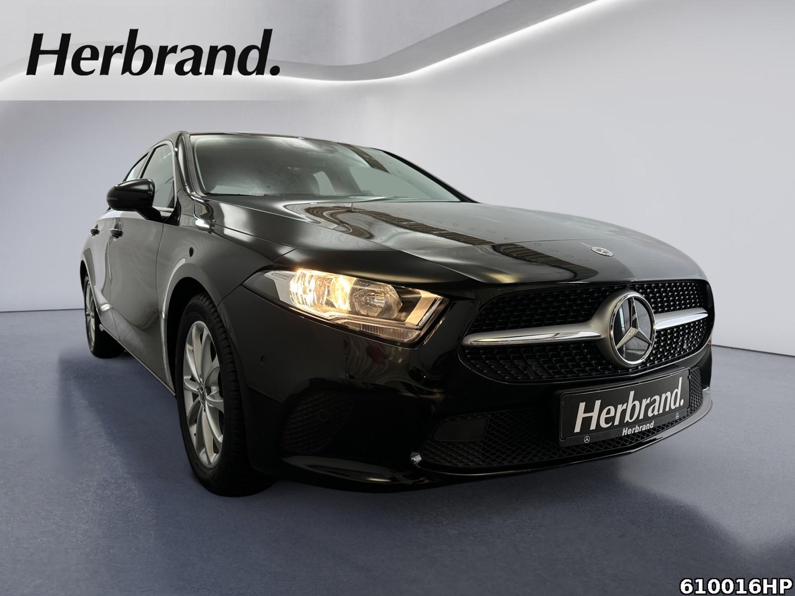 Fahrzeugabbildung Mercedes-Benz A 180 Progressive MBUX Augmented Carplay DAB+