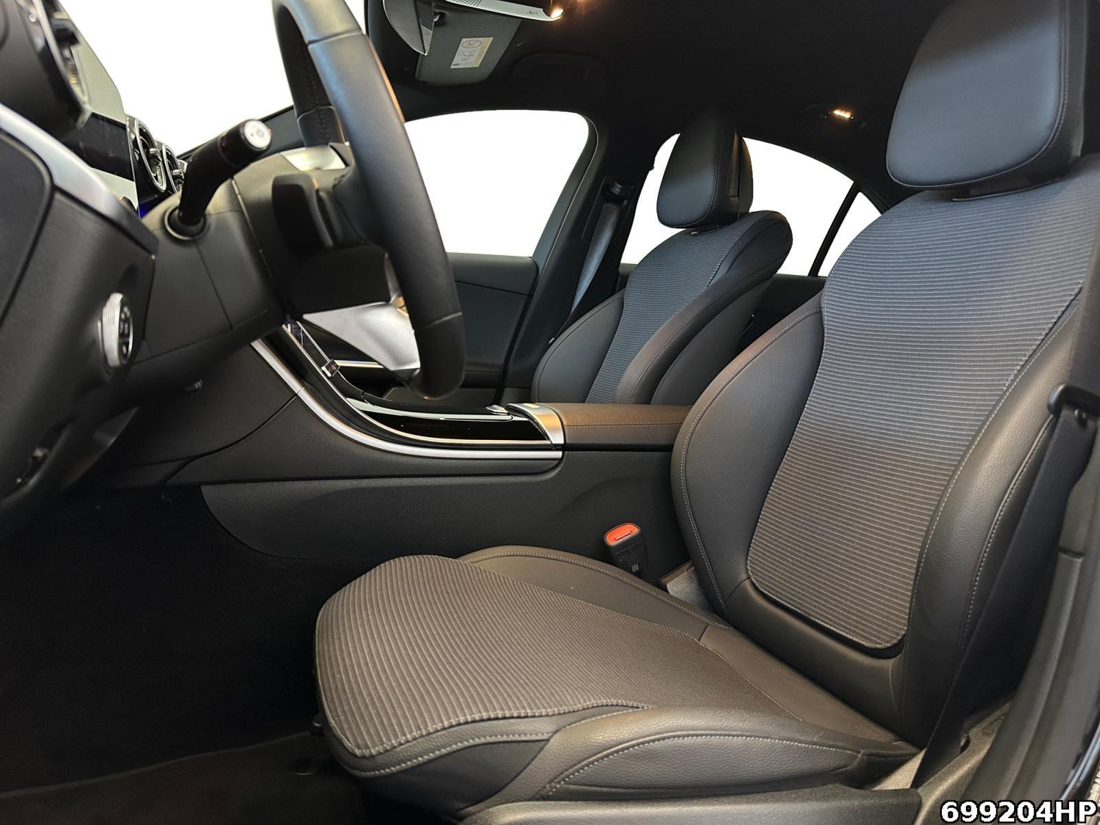 Fahrzeugabbildung Mercedes-Benz C 180 Avantgarde LED Totwinkel Spurassistent