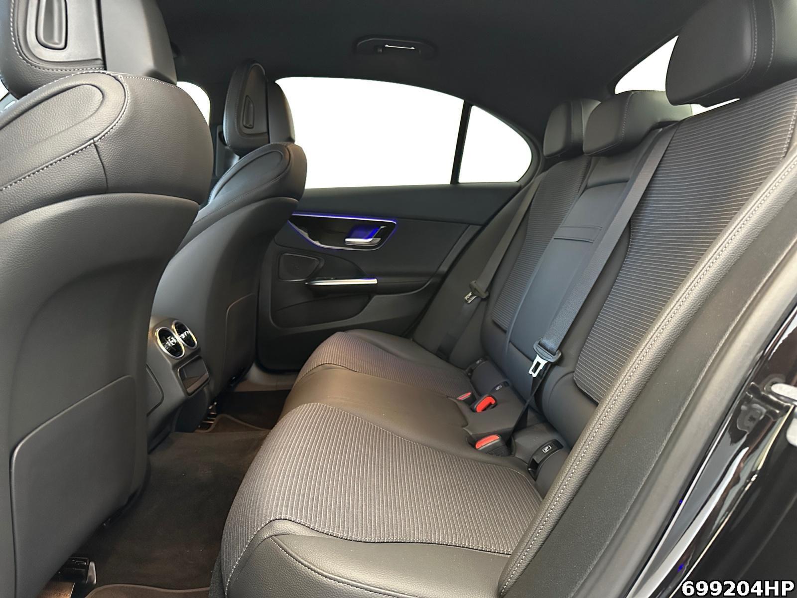 Fahrzeugabbildung Mercedes-Benz C 180 Avantgarde LED Totwinkel Spurassistent