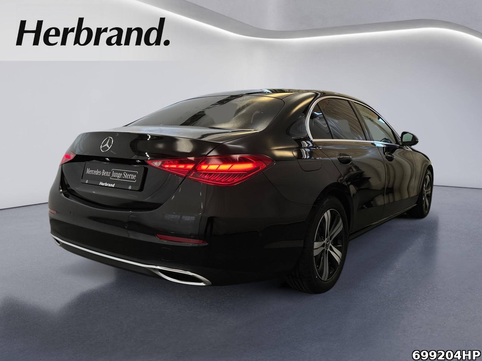 Fahrzeugabbildung Mercedes-Benz C 180 Avantgarde LED Totwinkel Spurassistent