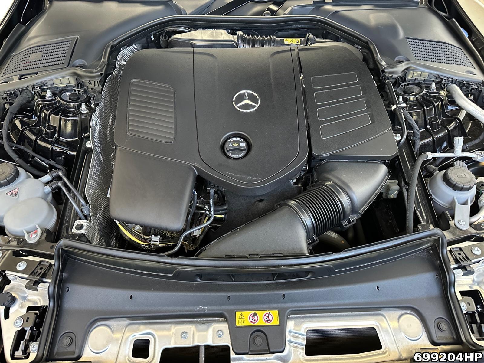 Fahrzeugabbildung Mercedes-Benz C 180 Avantgarde LED Totwinkel Spurassistent