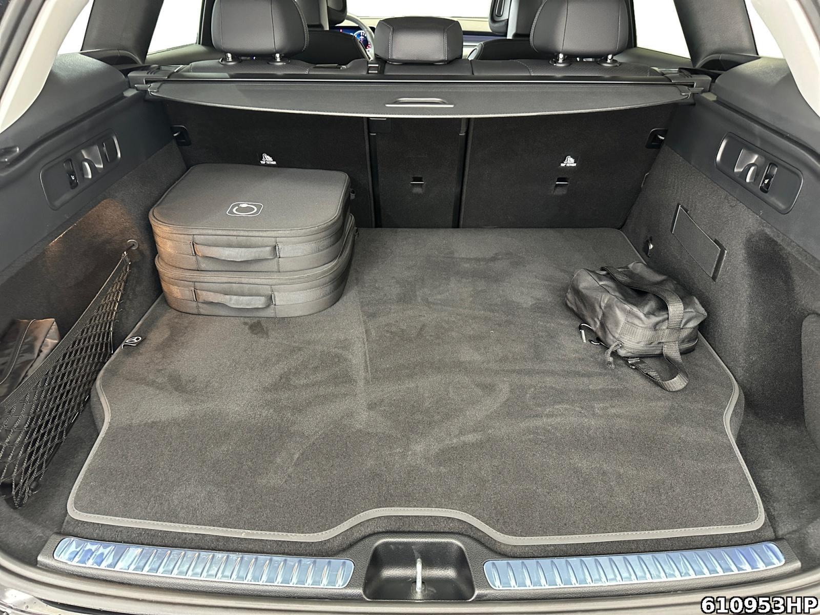 Fahrzeugabbildung Mercedes-Benz GLC 300 e 4M Avantgarde AHK Memory Sitzhzg LED.