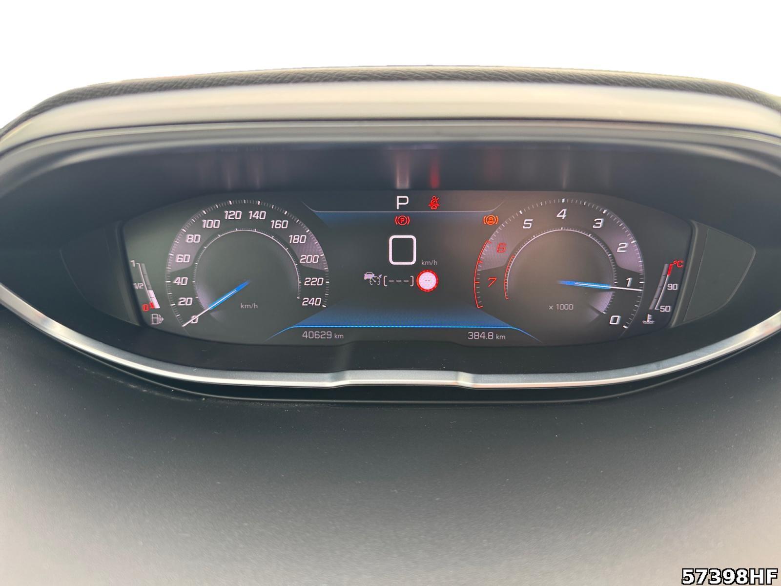 Fahrzeugabbildung Peugeot 5008 1.2 PureTech 130, GT