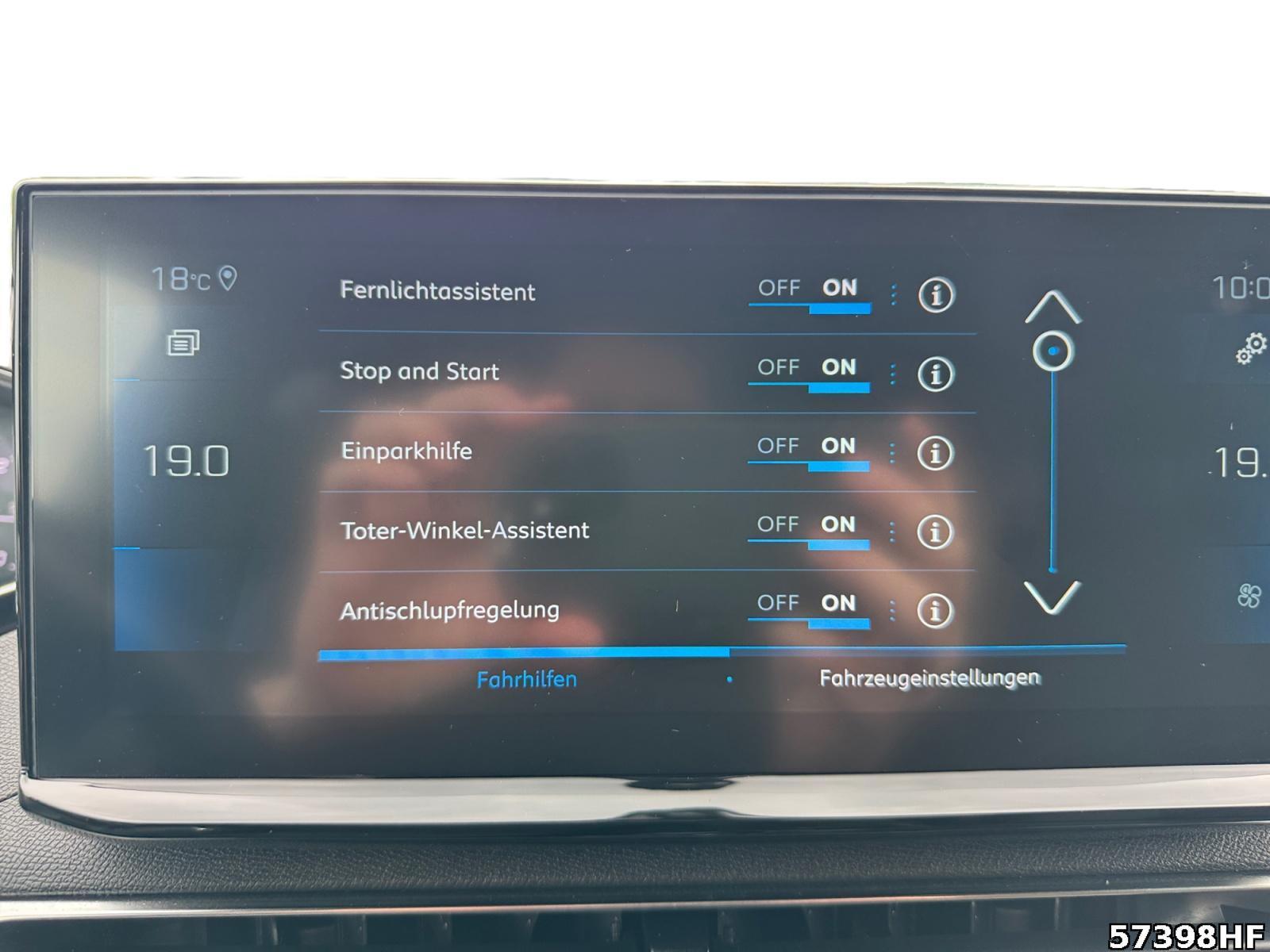 Fahrzeugabbildung Peugeot 5008 1.2 PureTech 130, GT