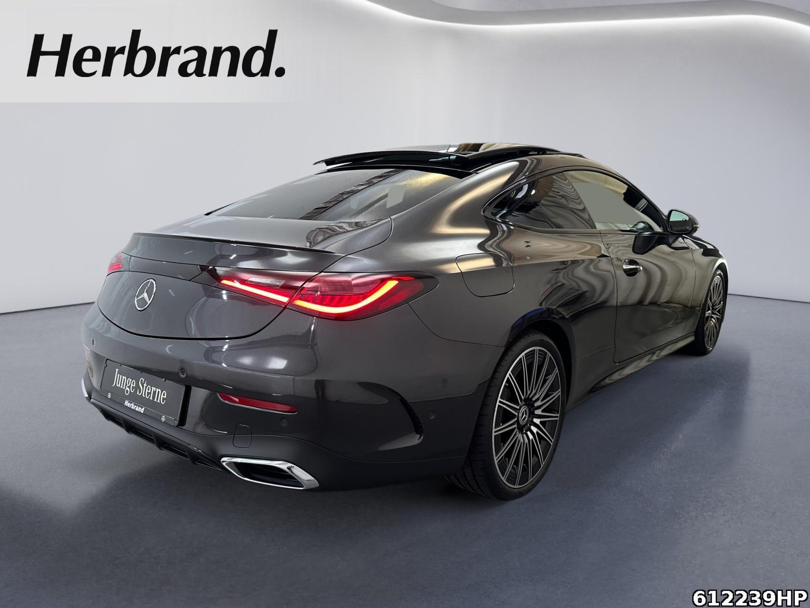 Fahrzeugabbildung Mercedes-Benz CLE 300 4M AMG Coupé PanoNight DistronicKeyless