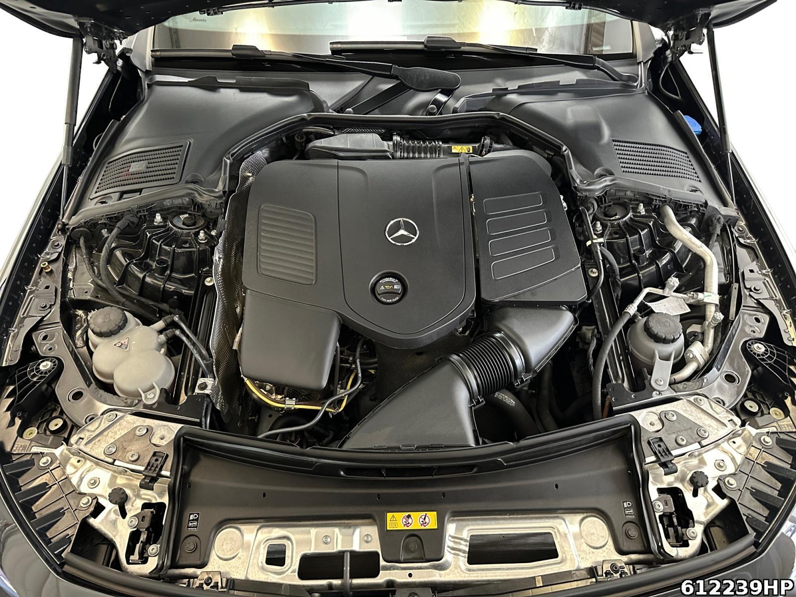 Fahrzeugabbildung Mercedes-Benz CLE 300 4M AMG Coupé PanoNight DistronicKeyless