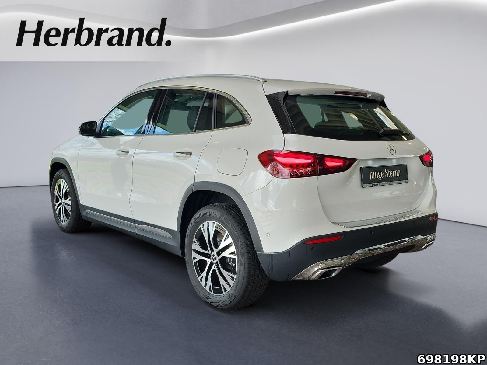 Fahrzeugabbildung Mercedes-Benz GLA 250 4M Progressive Multibeam CarPlay Kamera