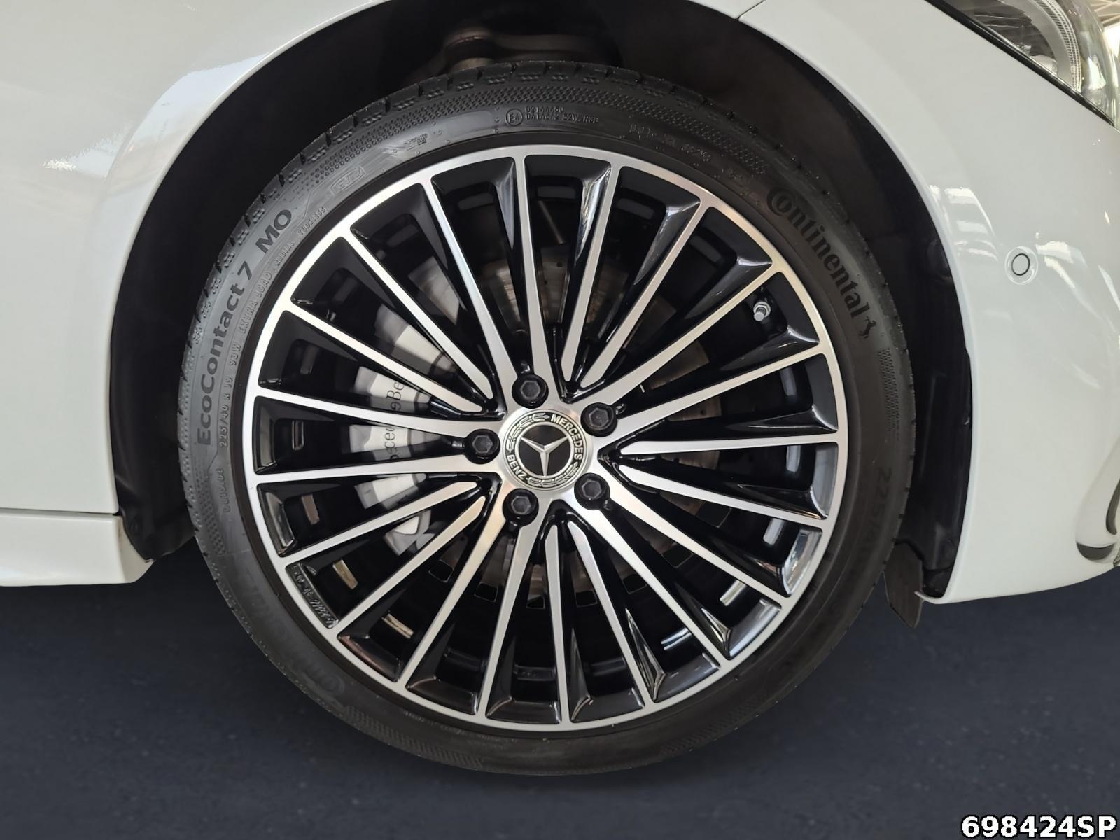 Fahrzeugabbildung Mercedes-Benz C 300 T AMG Pano AHK BURMESTER Night 360°DAB
