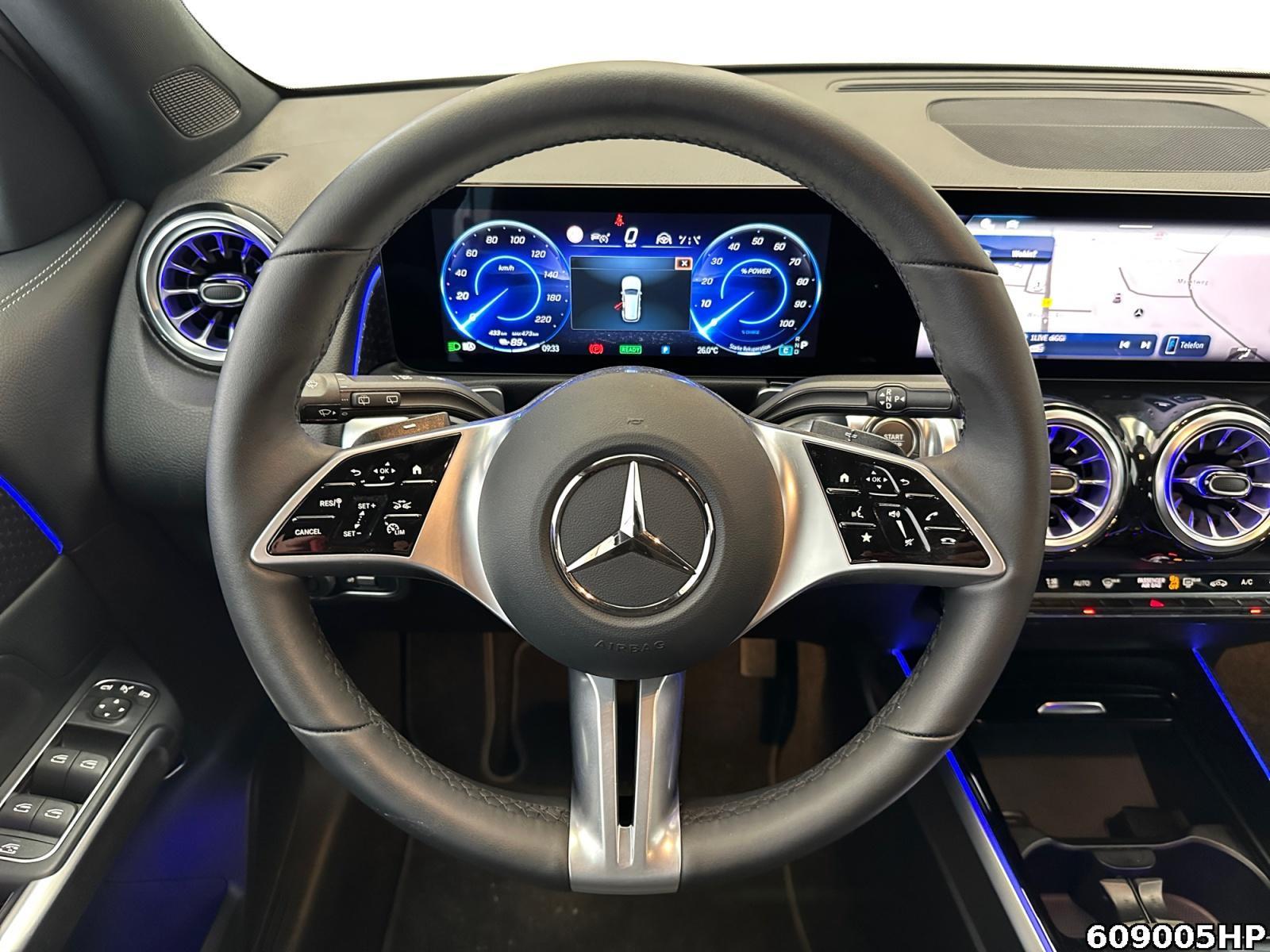 Fahrzeugabbildung Mercedes-Benz EQB Progressive Distronic Ambiente Kamera
