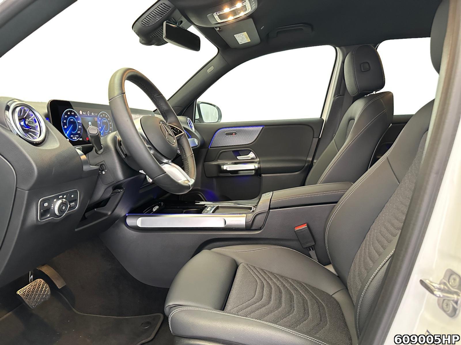 Fahrzeugabbildung Mercedes-Benz EQB Progressive Distronic Ambiente Kamera