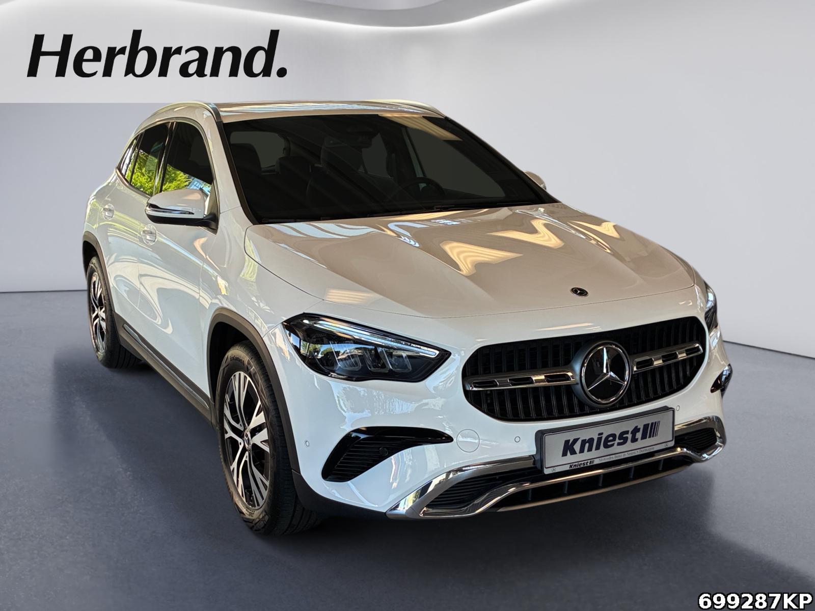 Fahrzeugabbildung Mercedes-Benz GLA 180 Progressive AHK Kamera Lenkradhzg 18