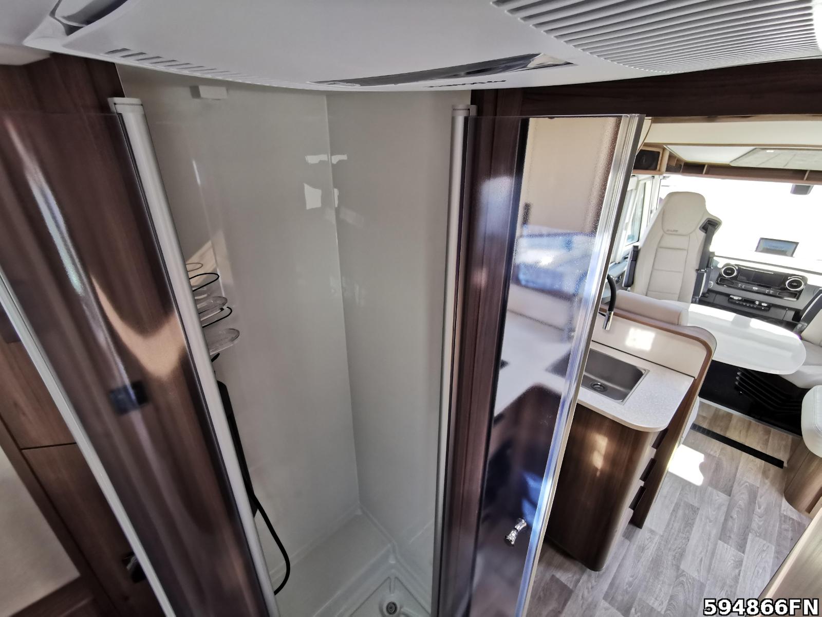 Fahrzeugabbildung Kabe TM Imperial i790 LQB 