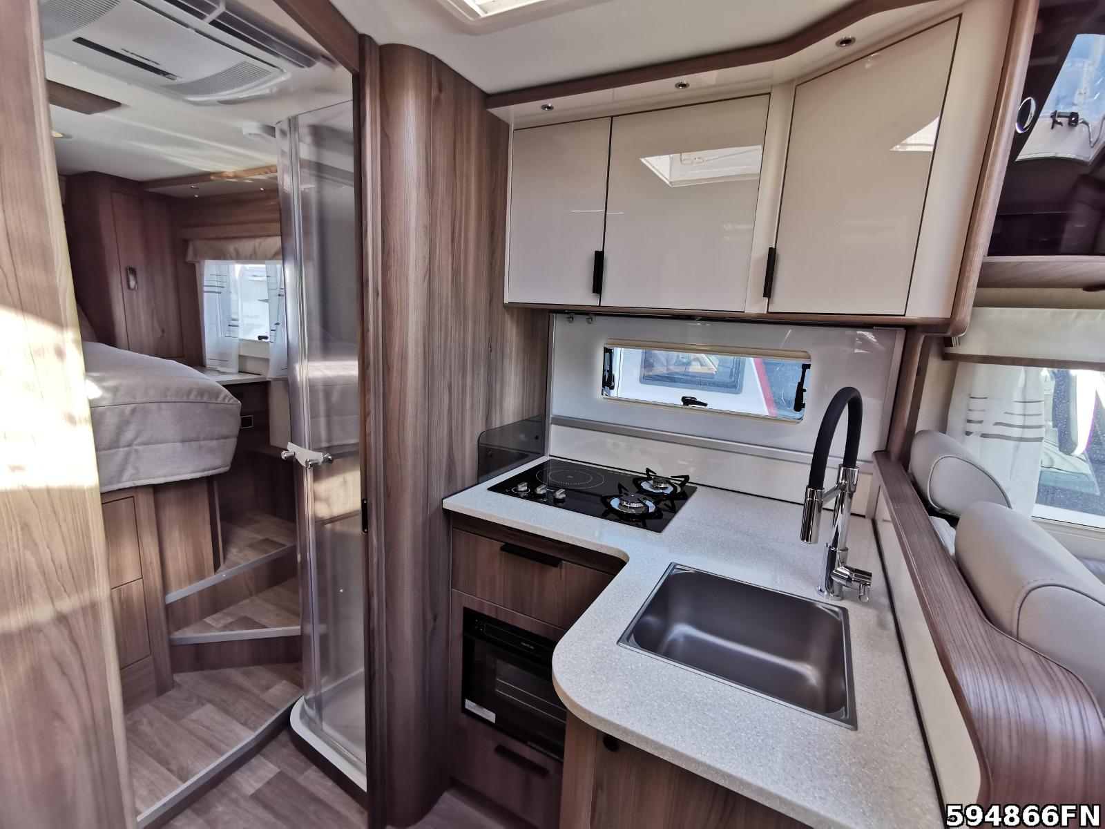 Fahrzeugabbildung Kabe TM Imperial i790 LQB 