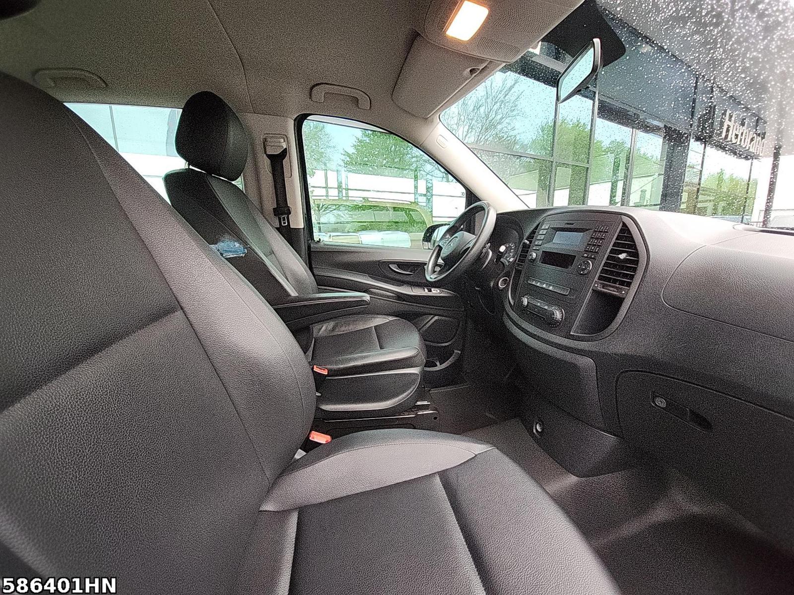 Fahrzeugabbildung Mercedes-Benz Vito 114 CDI 4x4 Tourer PRO Lang*Automatik*i