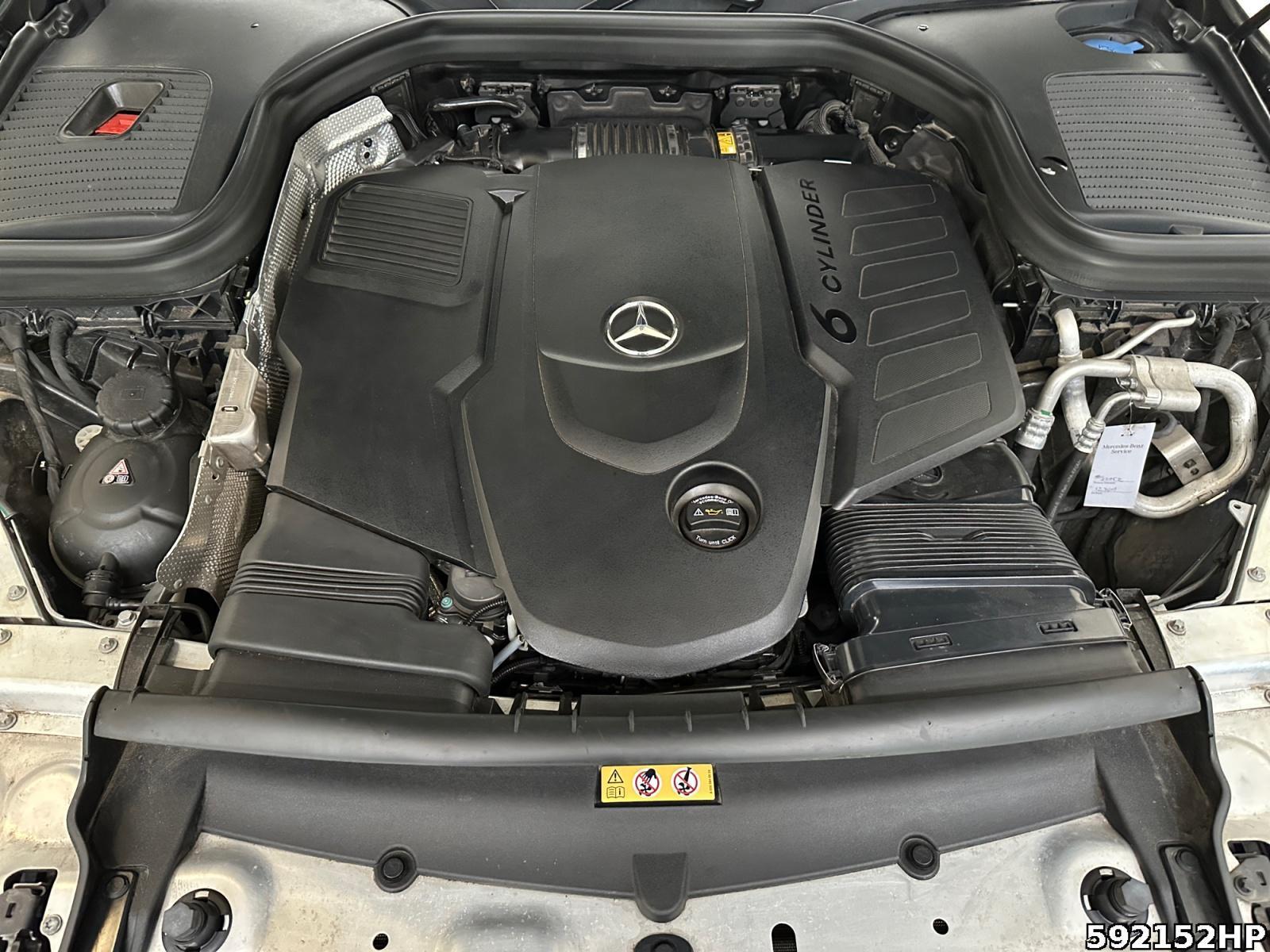 Fahrzeugabbildung Mercedes-Benz GLC 400 d 4M AMG Coupé Standheizung 360° Sound