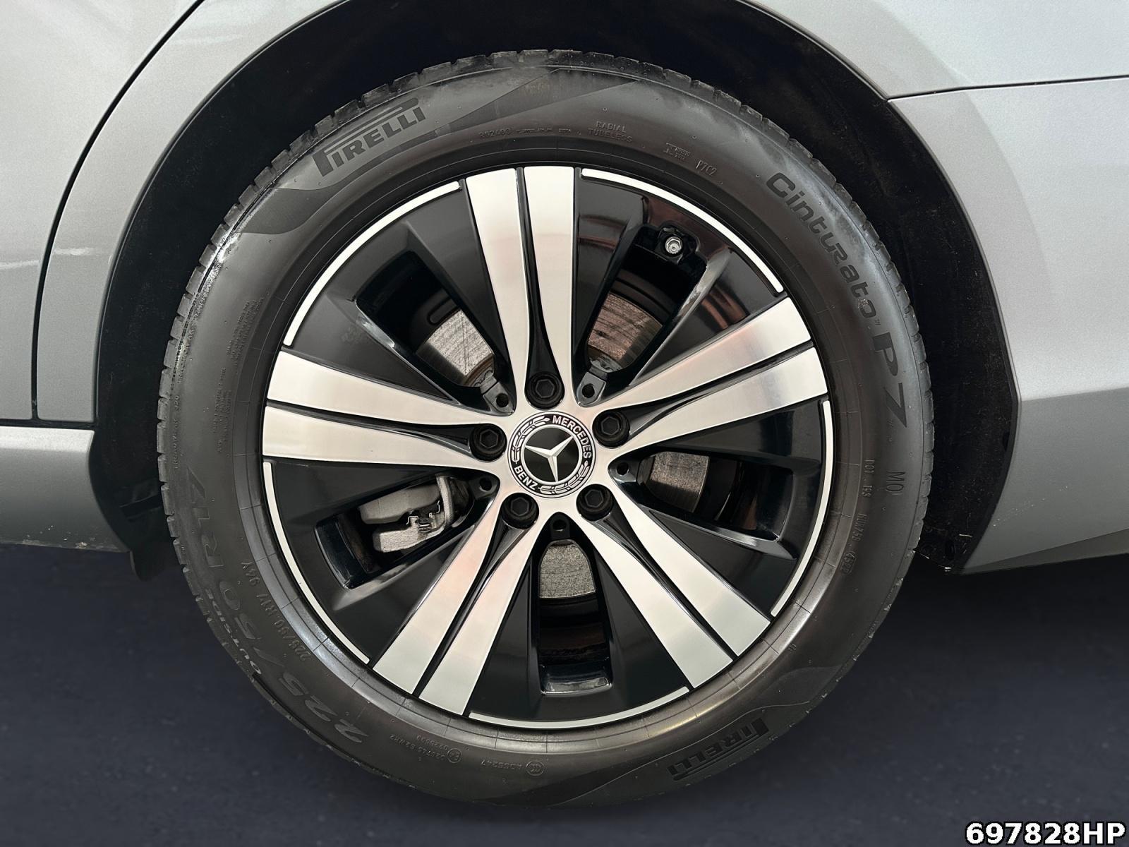Fahrzeugabbildung Mercedes-Benz C 300 d T Avantgarde Night AHK DigitalLight 360