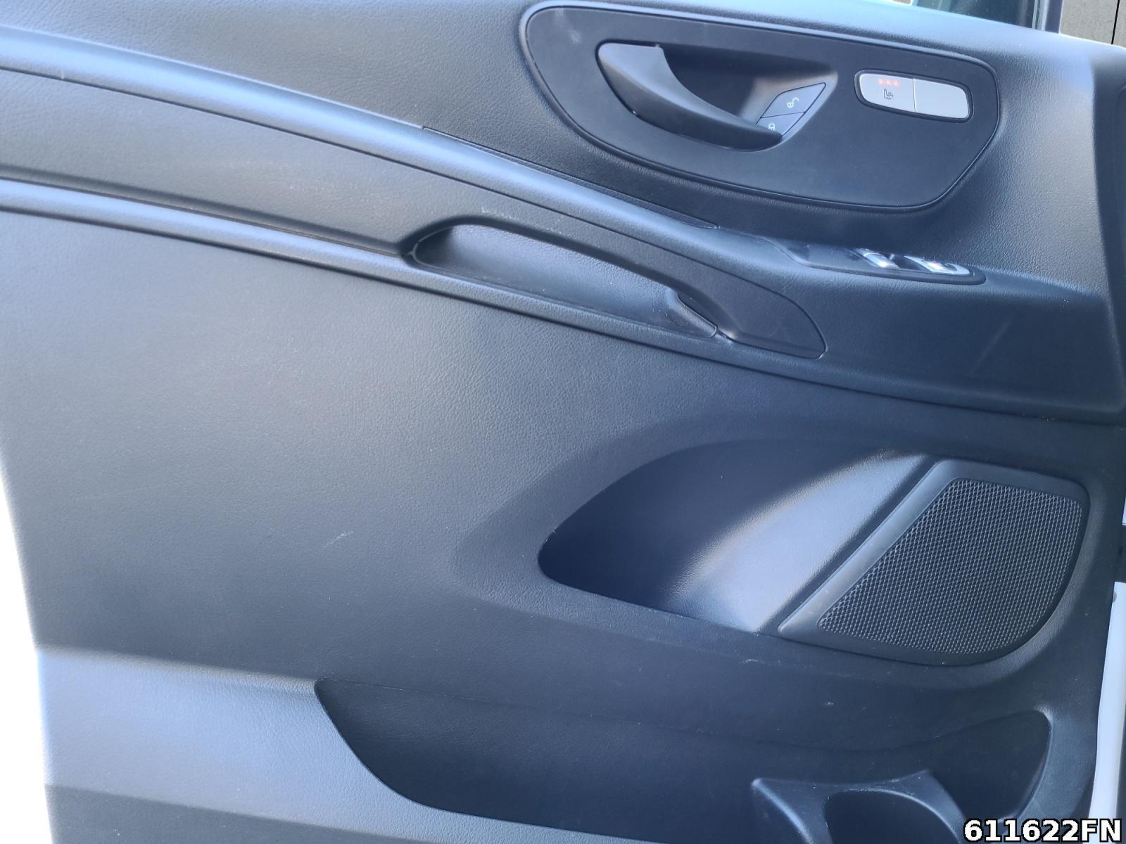 Fahrzeugabbildung Mercedes-Benz Vito 114 CDI lang*Mixto*Kamera*5-Sitz*MBUX*Temp