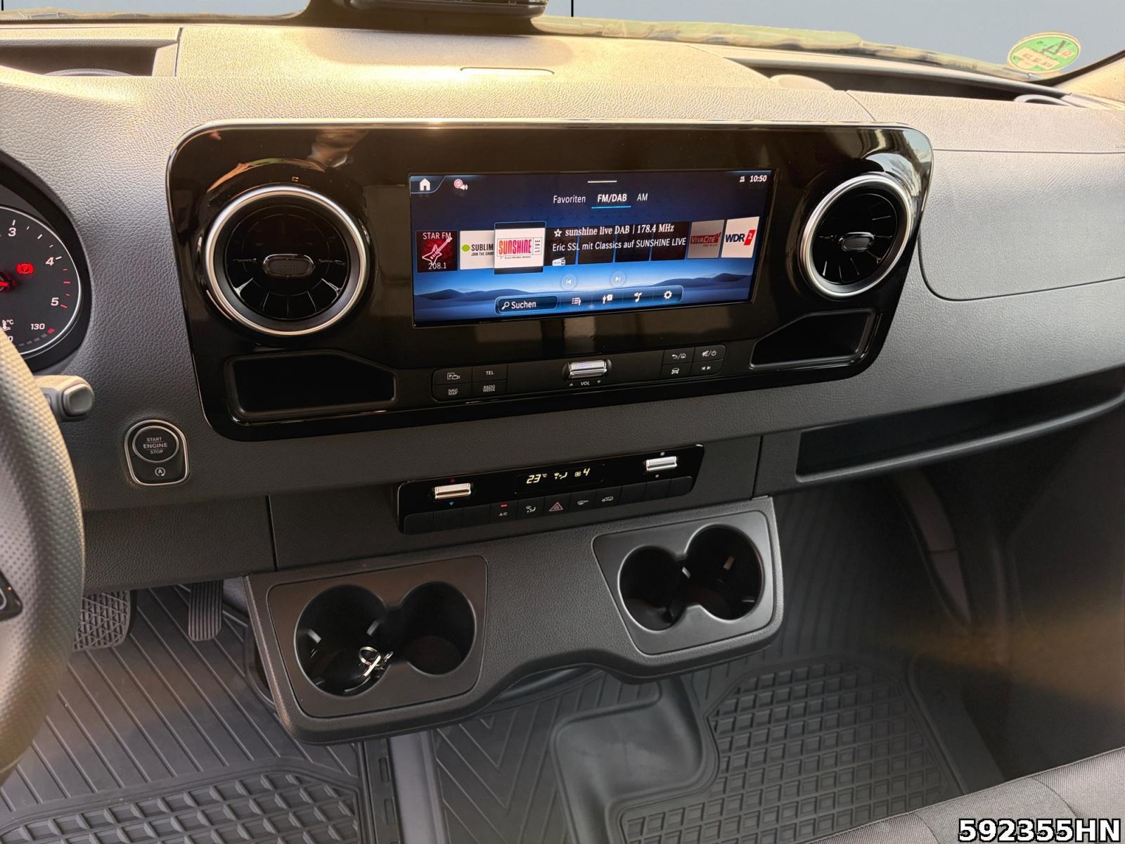 Fahrzeugabbildung Mercedes-Benz Sprinter 319 CDI