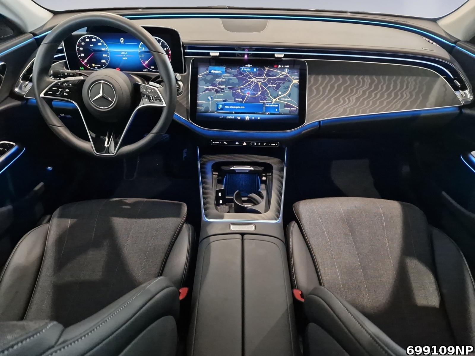 Fahrzeugabbildung Mercedes-Benz E 200 T Avantgarde AHK DIGITAL LIGHT DISTRONIC