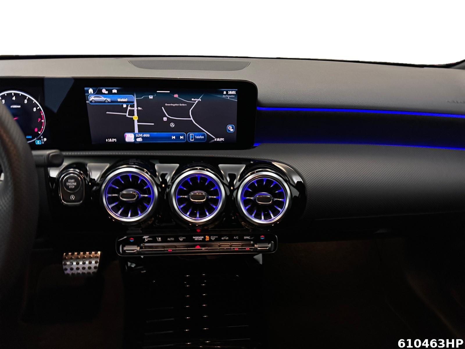 Fahrzeugabbildung Mercedes-Benz A 180 AMG Pano Night 360° Multibeam Keyless 19