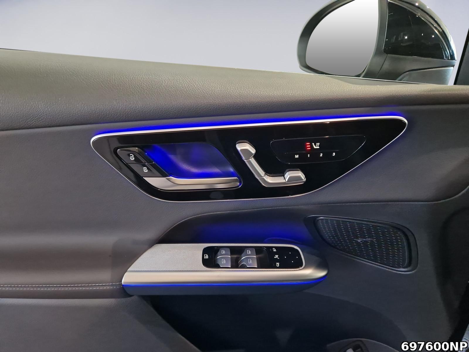 Fahrzeugabbildung Mercedes-Benz GLC 220 d 4M Avantgarde AHK Kamera Ambiente LED