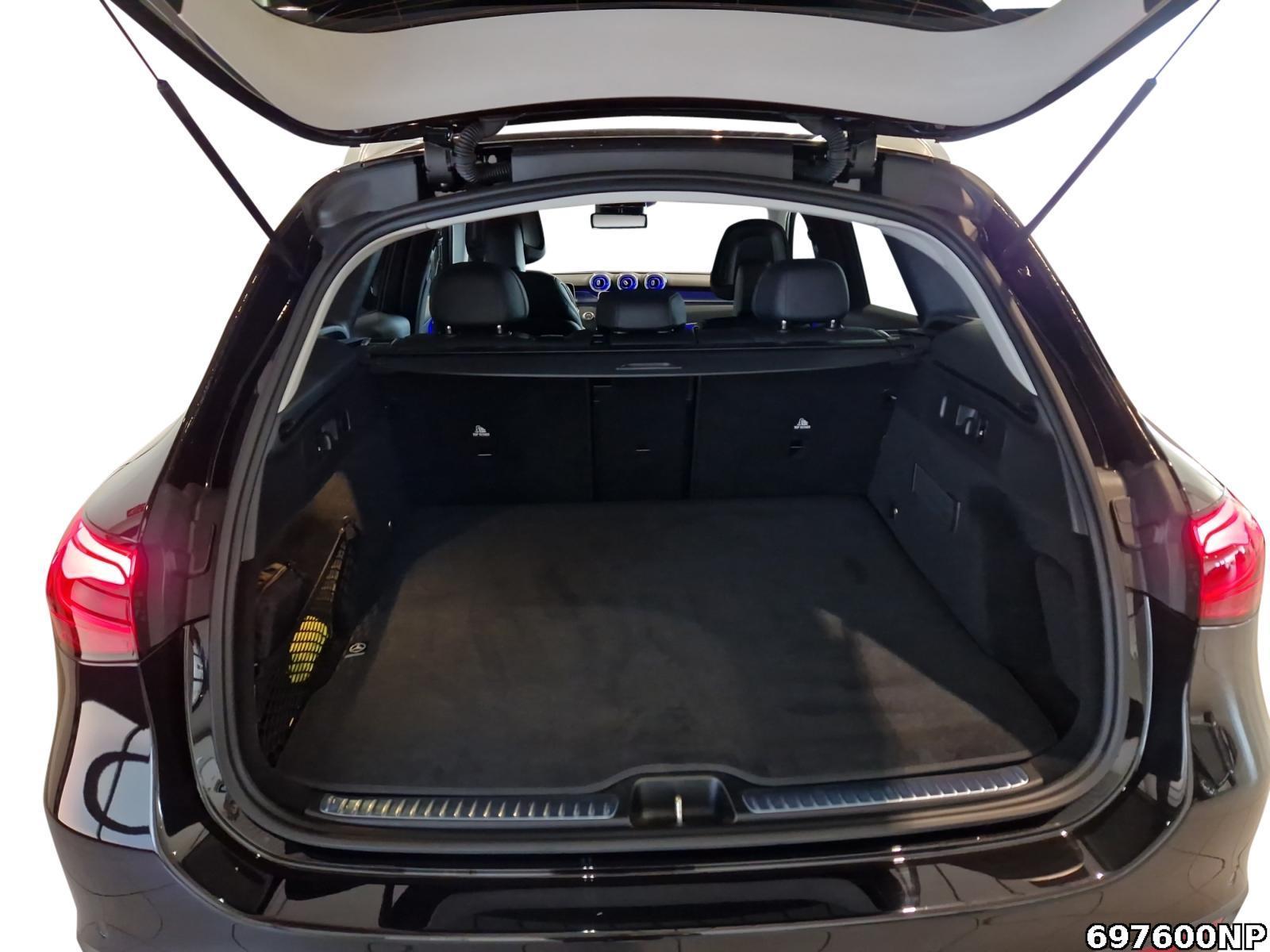 Fahrzeugabbildung Mercedes-Benz GLC 220 d 4M Avantgarde AHK Kamera Ambiente LED