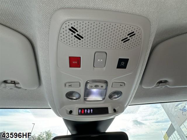 Fahrzeugabbildung Citroën C4 1.2 PureTech 130, Shine