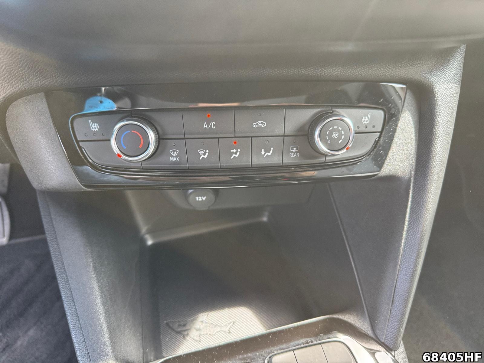 Fahrzeugabbildung Opel Corsa Edition +SHZ+LANEASSIST+KEYLESS+DAB