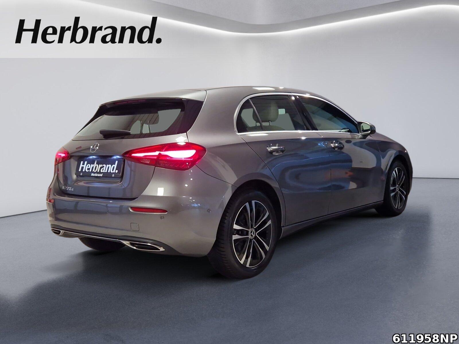 Fahrzeugabbildung Mercedes-Benz A 220 d Progressive AHK Burmester Standheizung