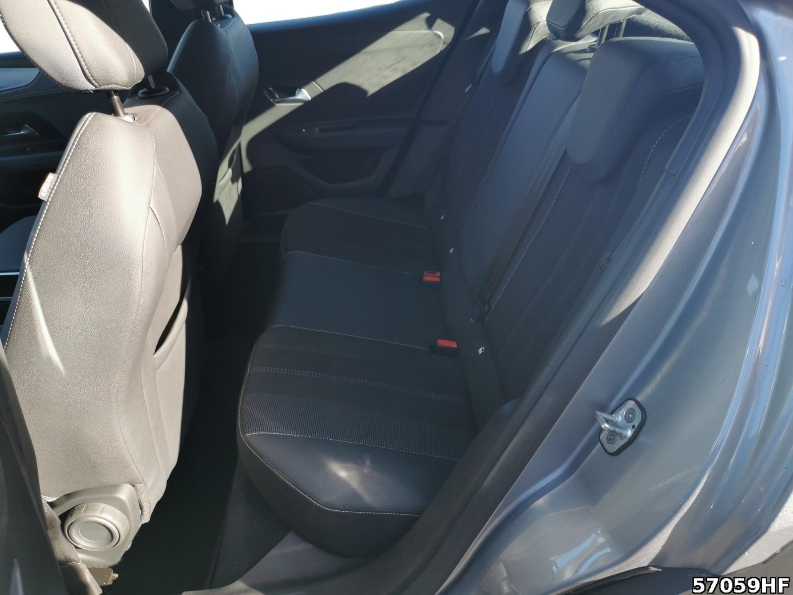 Fahrzeugabbildung Opel Mokka -e Elegance