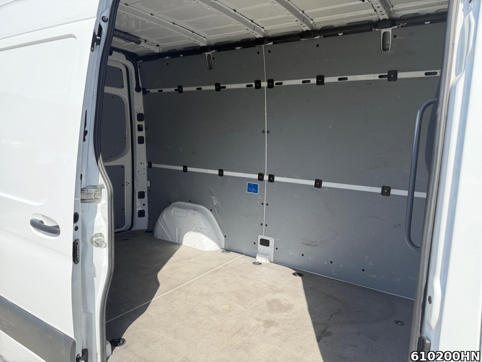 Fahrzeugabbildung Mercedes-Benz Sprinter 211 CDI *L2H2*AHK*Klima*Kamera*