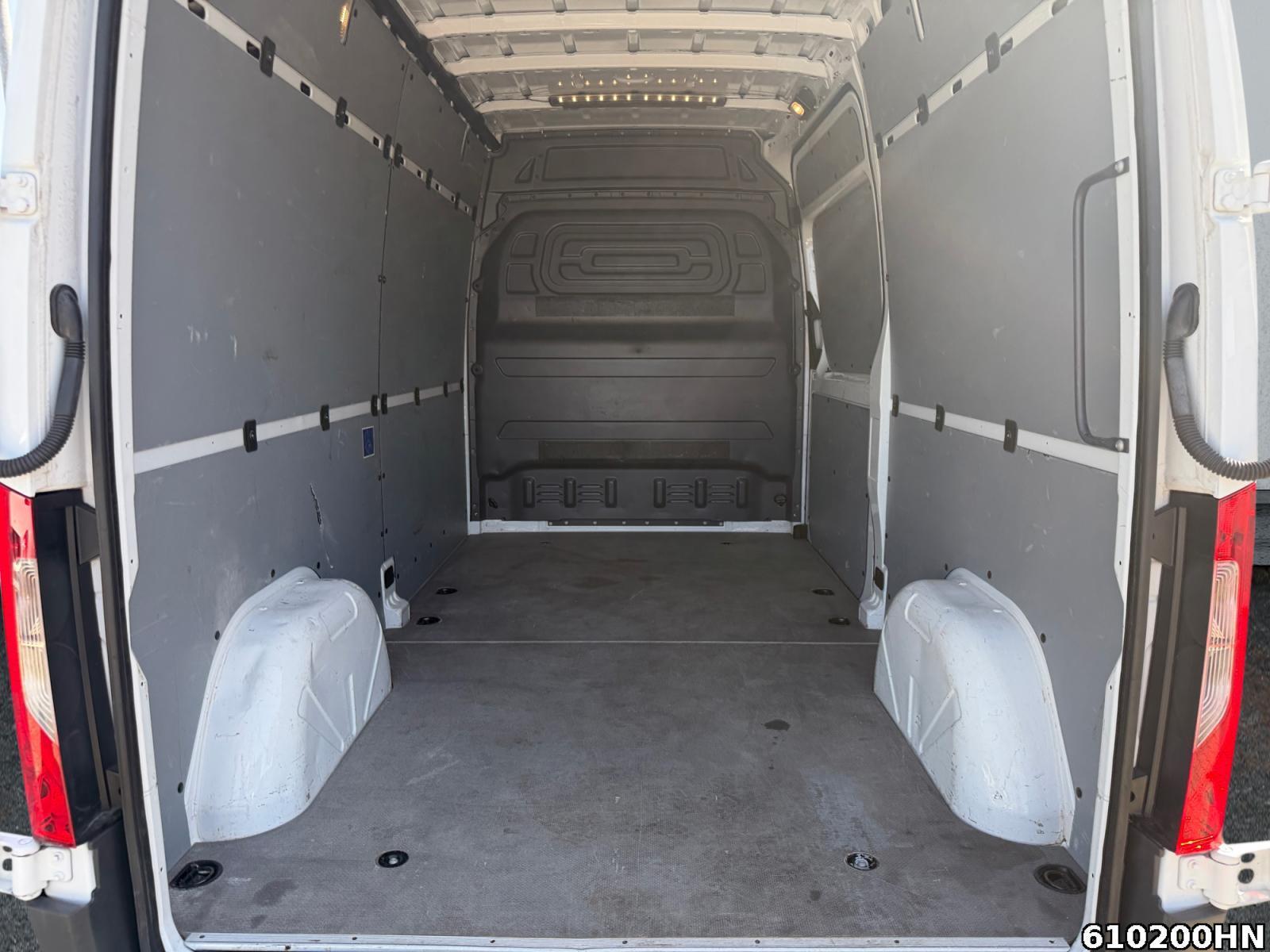Fahrzeugabbildung Mercedes-Benz Sprinter 211 CDI *L2H2*AHK*Klima*Kamera*