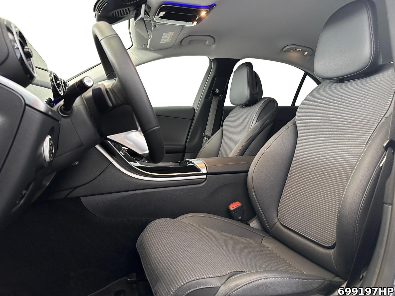 Fahrzeugabbildung Mercedes-Benz C 180 Avantgarde AHK LED Totwinkel Navi