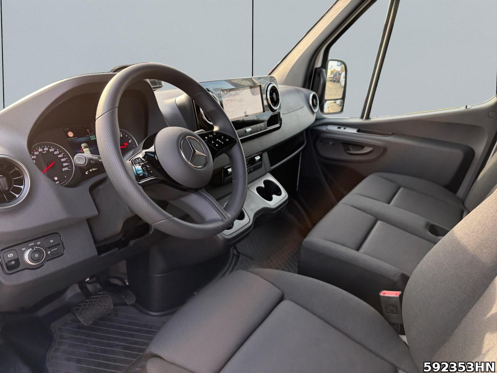 Fahrzeugabbildung Mercedes-Benz Sprinter 319 CDI