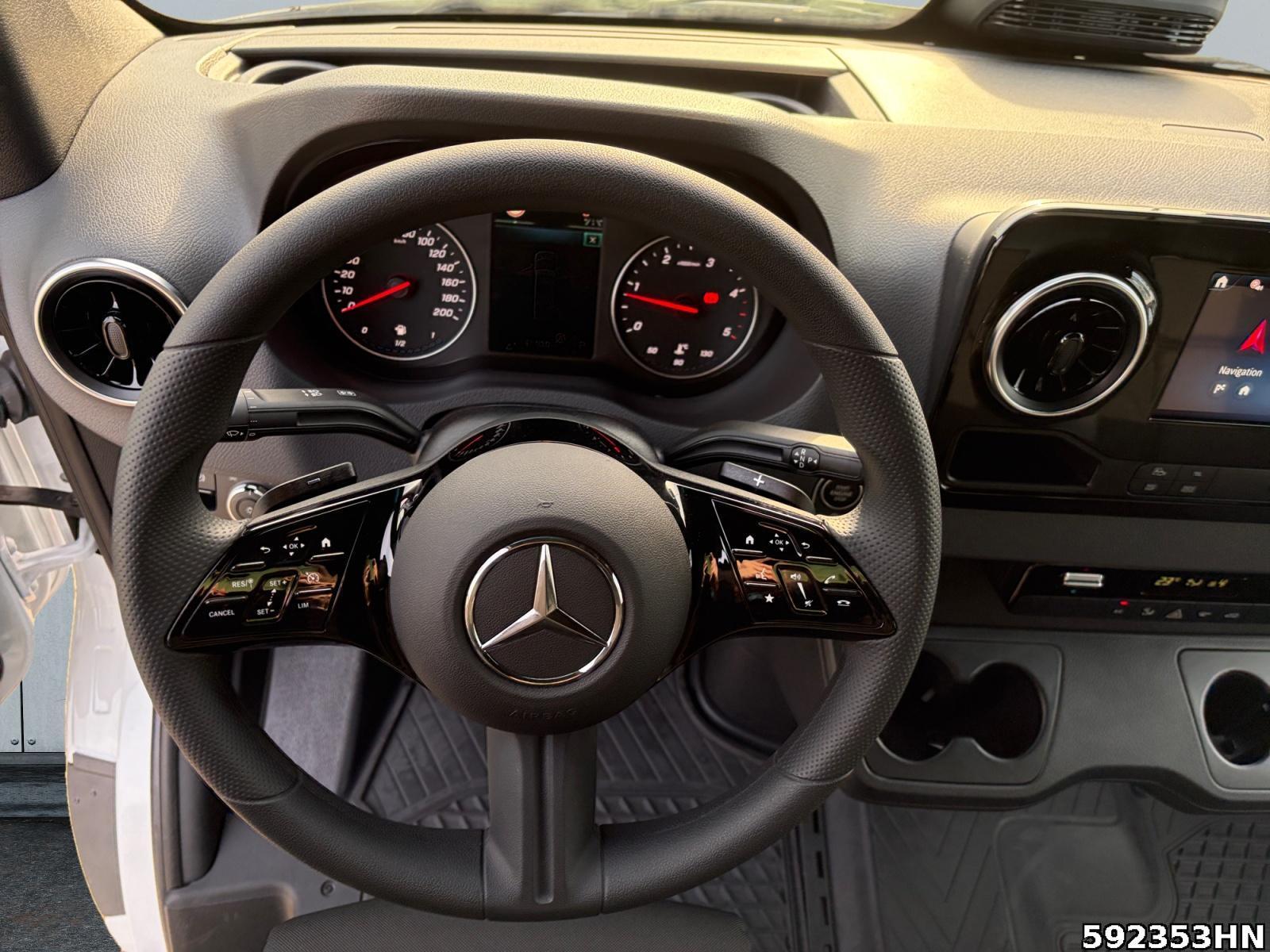 Fahrzeugabbildung Mercedes-Benz Sprinter 319 CDI