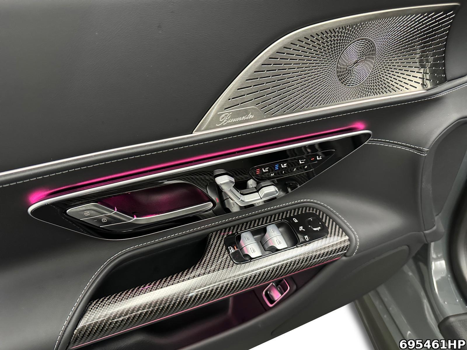 Fahrzeugabbildung Mercedes-Benz SL 63 AMG 4Matic + +PREMIUM-PLUS+NIGHT-PAKET+