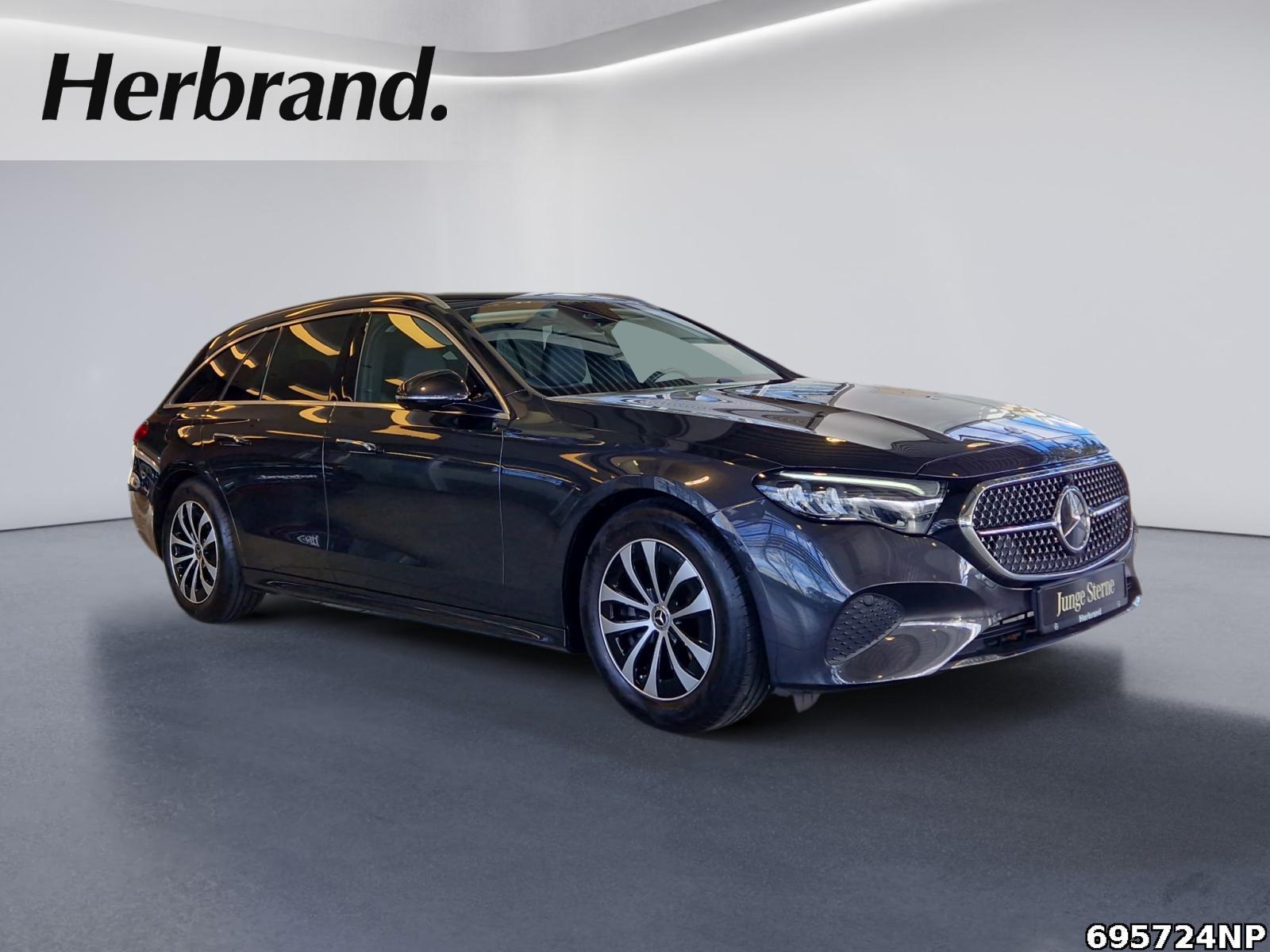 Fahrzeugabbildung Mercedes-Benz E 200 T Avantgarde AHK 360° DISTRONIC KEYLESS.