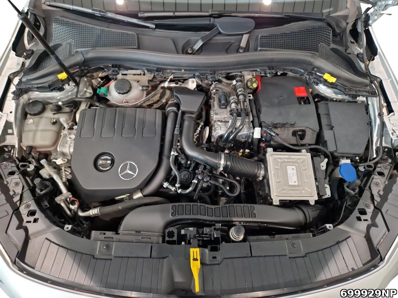 Fahrzeugabbildung Mercedes-Benz GLA 250 e Progressive LED AHK 360° Augmented R.