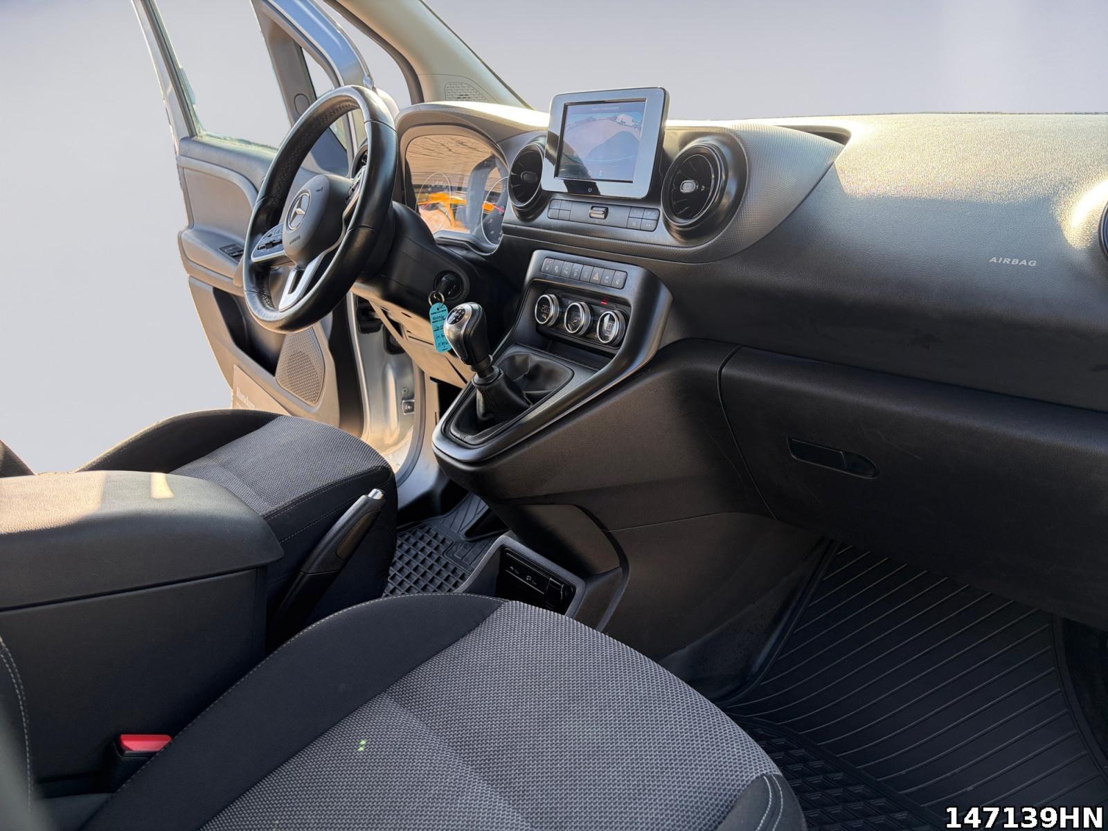 Fahrzeugabbildung Mercedes-Benz Citan 110 CDI *Heckttüren*MBUX*Kamera*Klima*