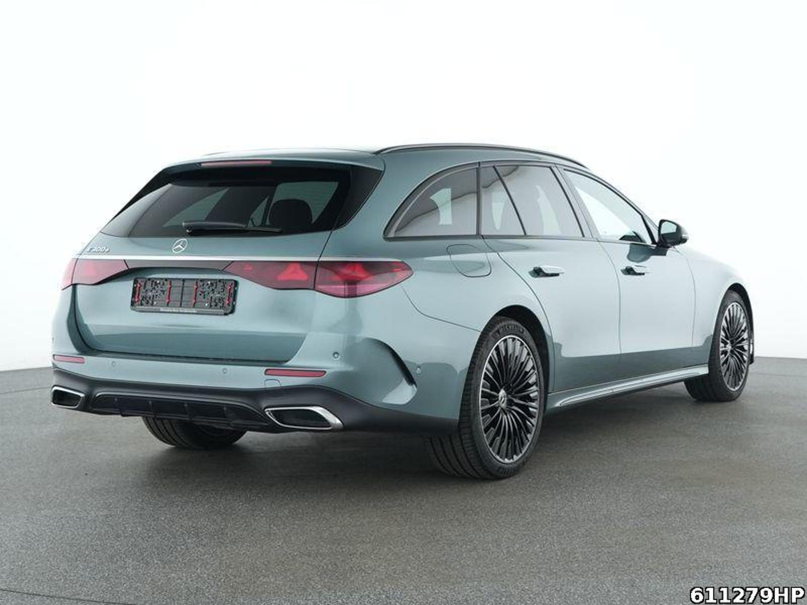 Fahrzeugabbildung Mercedes-Benz E 300 e T AMG Pano AHK Night Distronic Airmatic