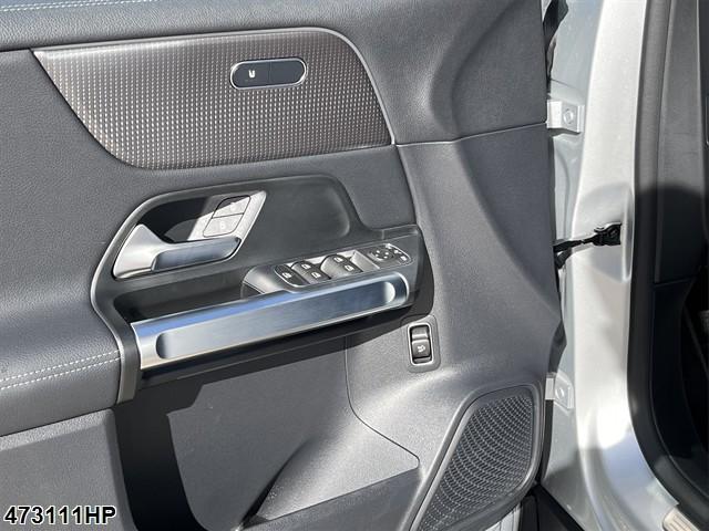 Fahrzeugabbildung Mercedes-Benz EQB 250 Progressive 5 Jahre Garantie Kamera DAB