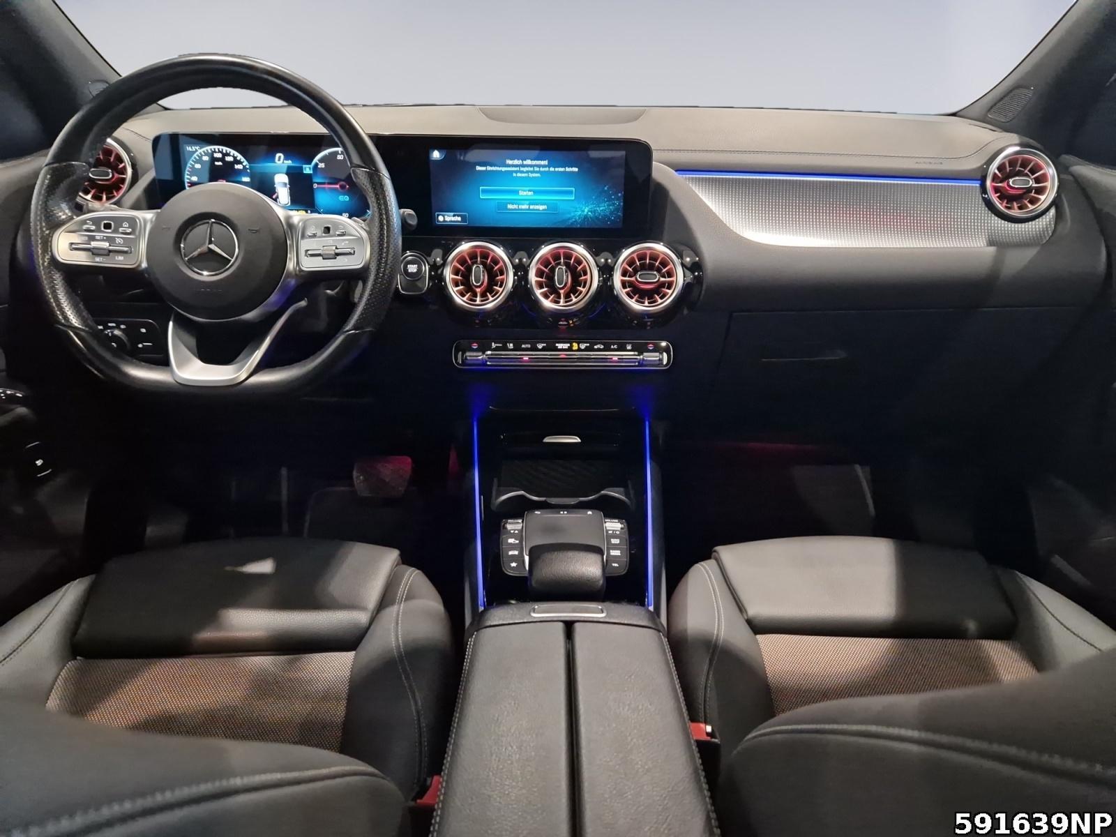 Fahrzeugabbildung Mercedes-Benz EQA Electric Art Pano Ambiente CarPlay LED