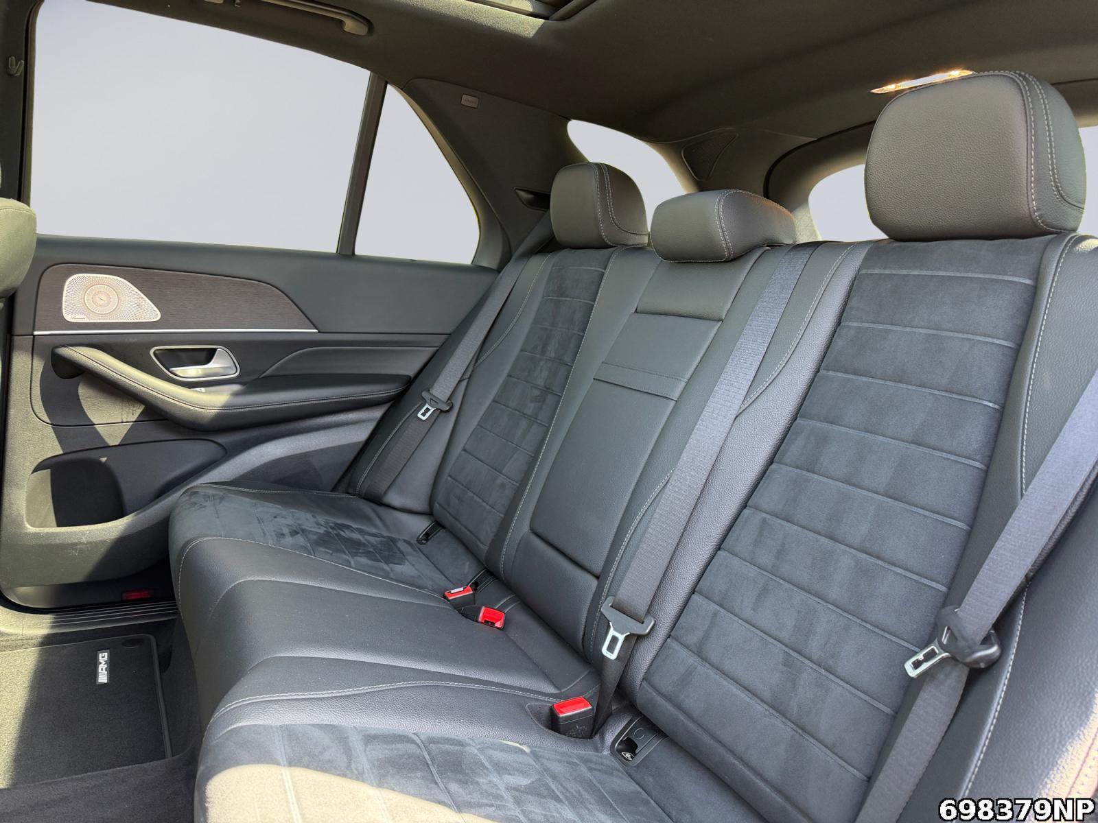 Fahrzeugabbildung Mercedes-Benz GLE 400 d 4M AMG AHK Pano Airmat. 360° Distr 21