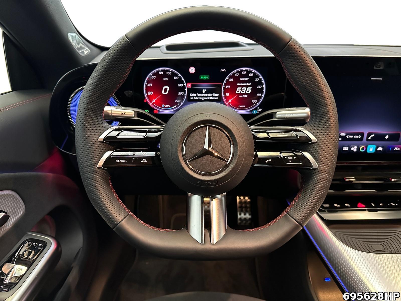 Fahrzeugabbildung Mercedes-Benz CLA 250 +AMG+NIGHT+HUD+SUPERSCREEN+BURMEST+