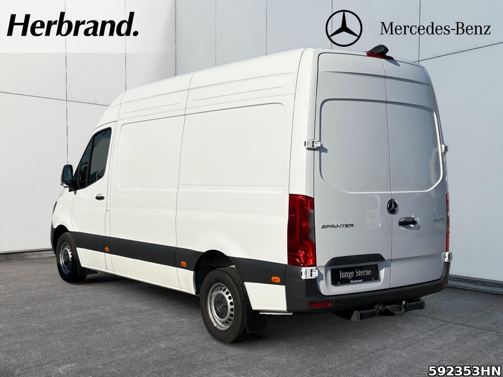 Fahrzeugabbildung Mercedes-Benz Sprinter 319 CDI