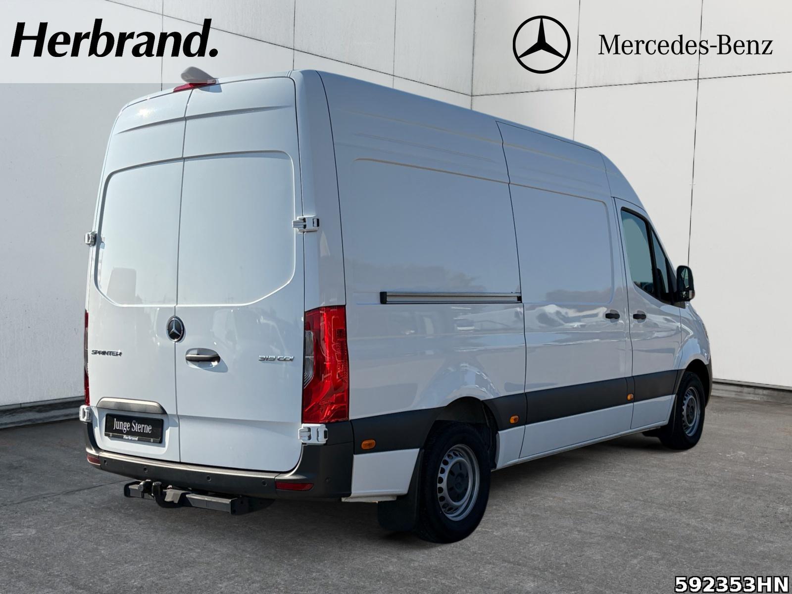 Fahrzeugabbildung Mercedes-Benz Sprinter 319 CDI
