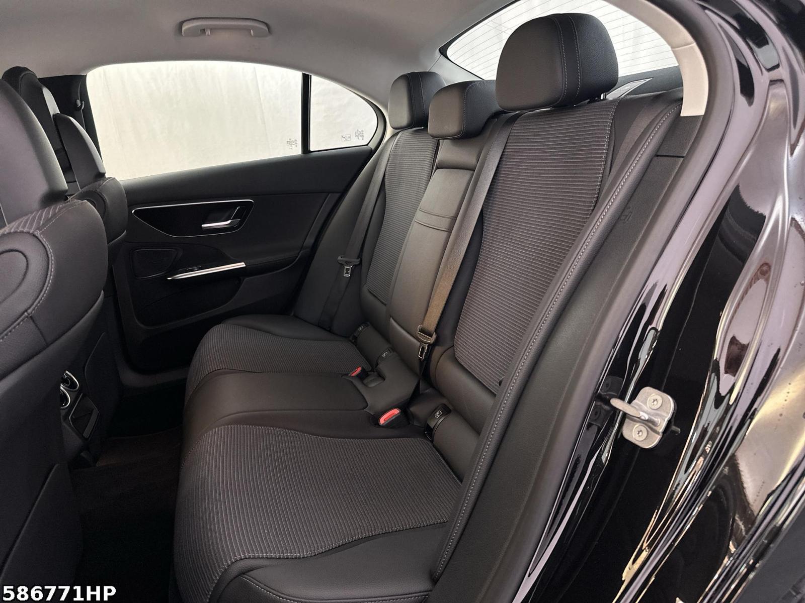 Fahrzeugabbildung Mercedes-Benz C 180 Avantgarde Memory Paket Rückfahrkamera