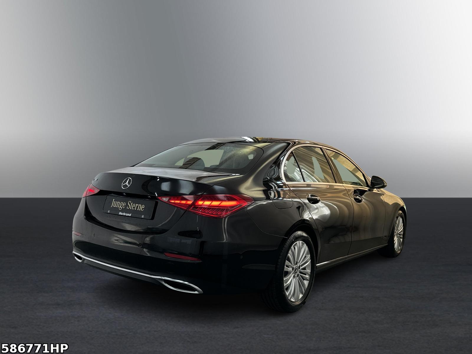 Fahrzeugabbildung Mercedes-Benz C 180 Avantgarde Memory Paket Rückfahrkamera