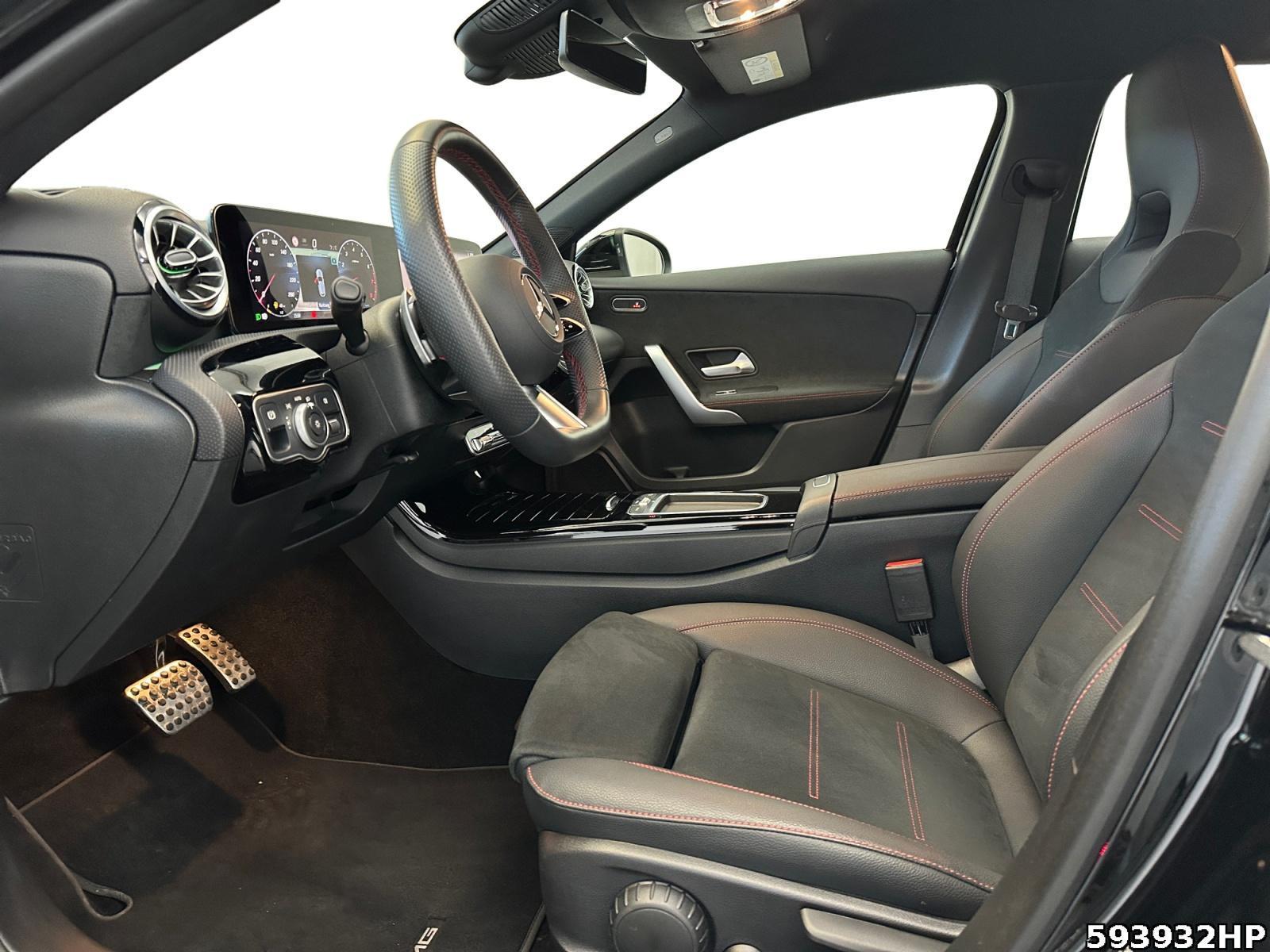 Fahrzeugabbildung Mercedes-Benz A 200 AMG Kamera KEYLESS Ambiente Spurhalte LED