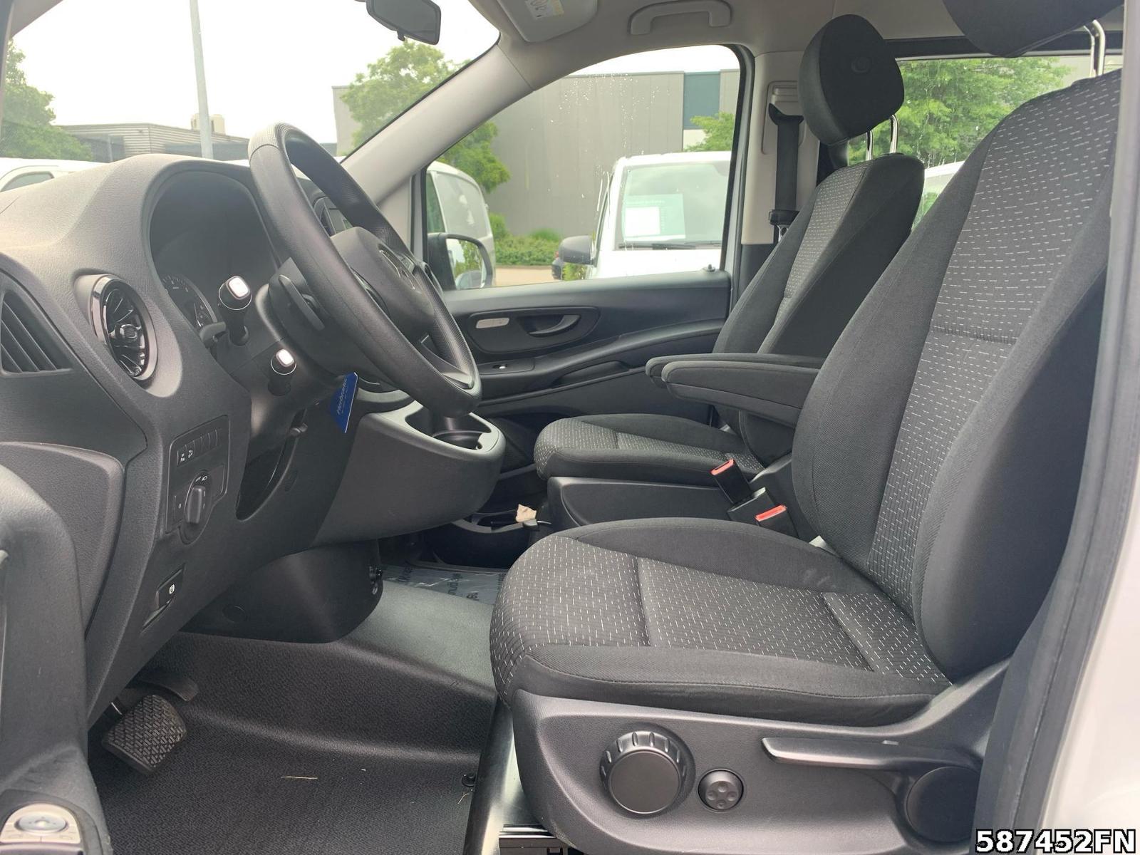 Fahrzeugabbildung Mercedes-Benz Vito 116 MIXTO 4x4 XXL *LED*STANDHEIZ*NAVI*DAB*